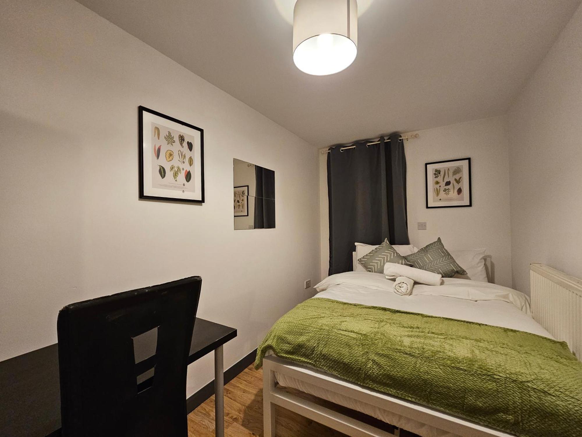 E1 Luxury Homestay *