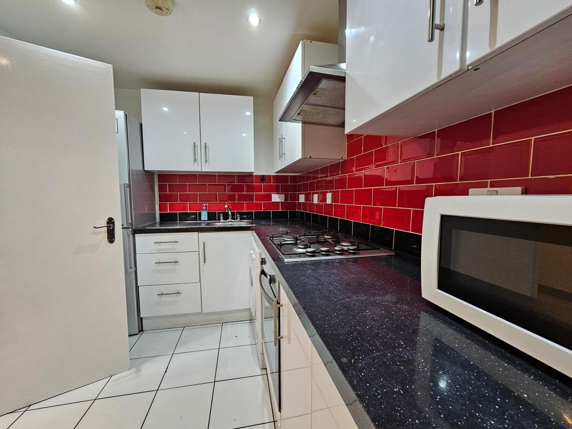 E1 Luxury Homestay